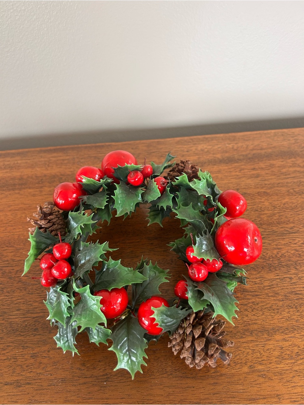 VTG Festive Plastic Holly, Red Berries, & Pinecone Christmas Candle Ring/Wreath
